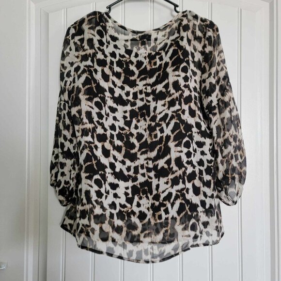 🔥5 FOR $25🔥Talbots Silk Leopard Blouse - Picture 2 of 6